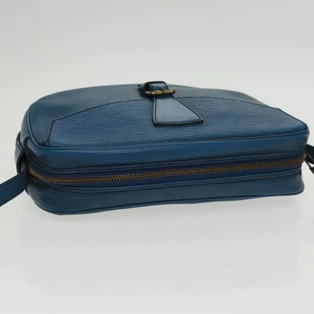 LOUIS VUITTON Epi June Feuille Shoulder Bag Blue M52155